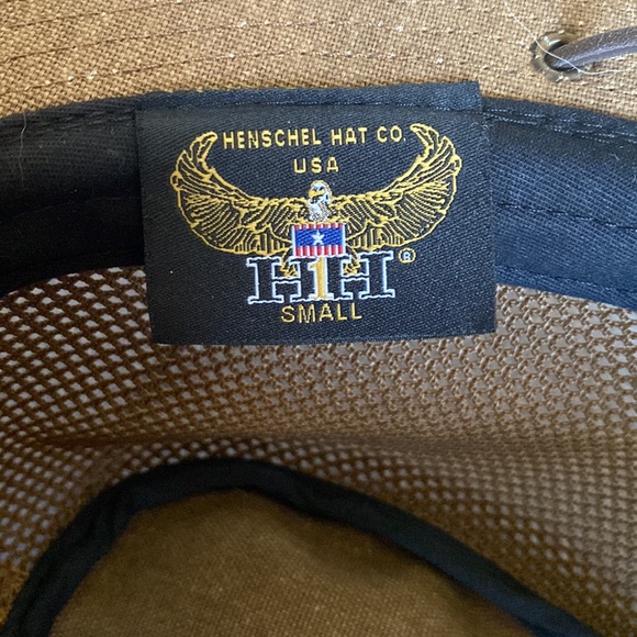 Herschel Hat Company USA - unisex small hat, sturdy brown canvas w/mesh - Picture 2 of 4